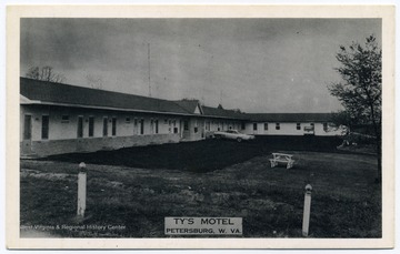 Text on back reads, "Ty's Motel, Route 4 and 28, 2 miles west of Petersburg. Forest Alkire, owner. Overlooking scenic valley."