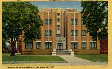 Postcard of Camden-Clark Memorial Hospital at Parkersburg, West Virginia.
