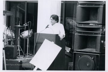 Bob Bastress speaking at the Block Bork protest.