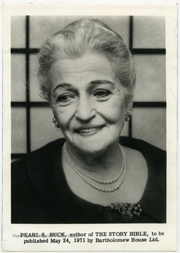 Caption reads: "Pearl S. Buck, author of THE STORY BIBLE, to be published May 24, 1971 by Bartholomew House Ltd."