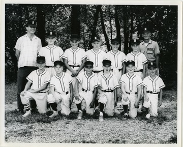 A photo of the 1965 "R" Little League baseball team.