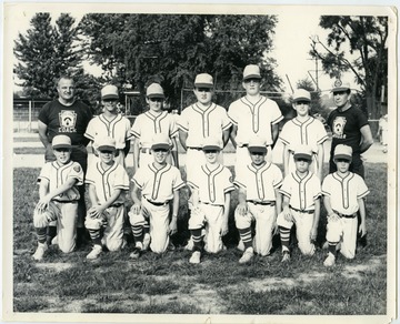 A photo of Bob Harttey and his Little League baseball team.